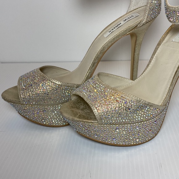 Steve Madden Carrie Platform Pumps - Picture 7 of 7